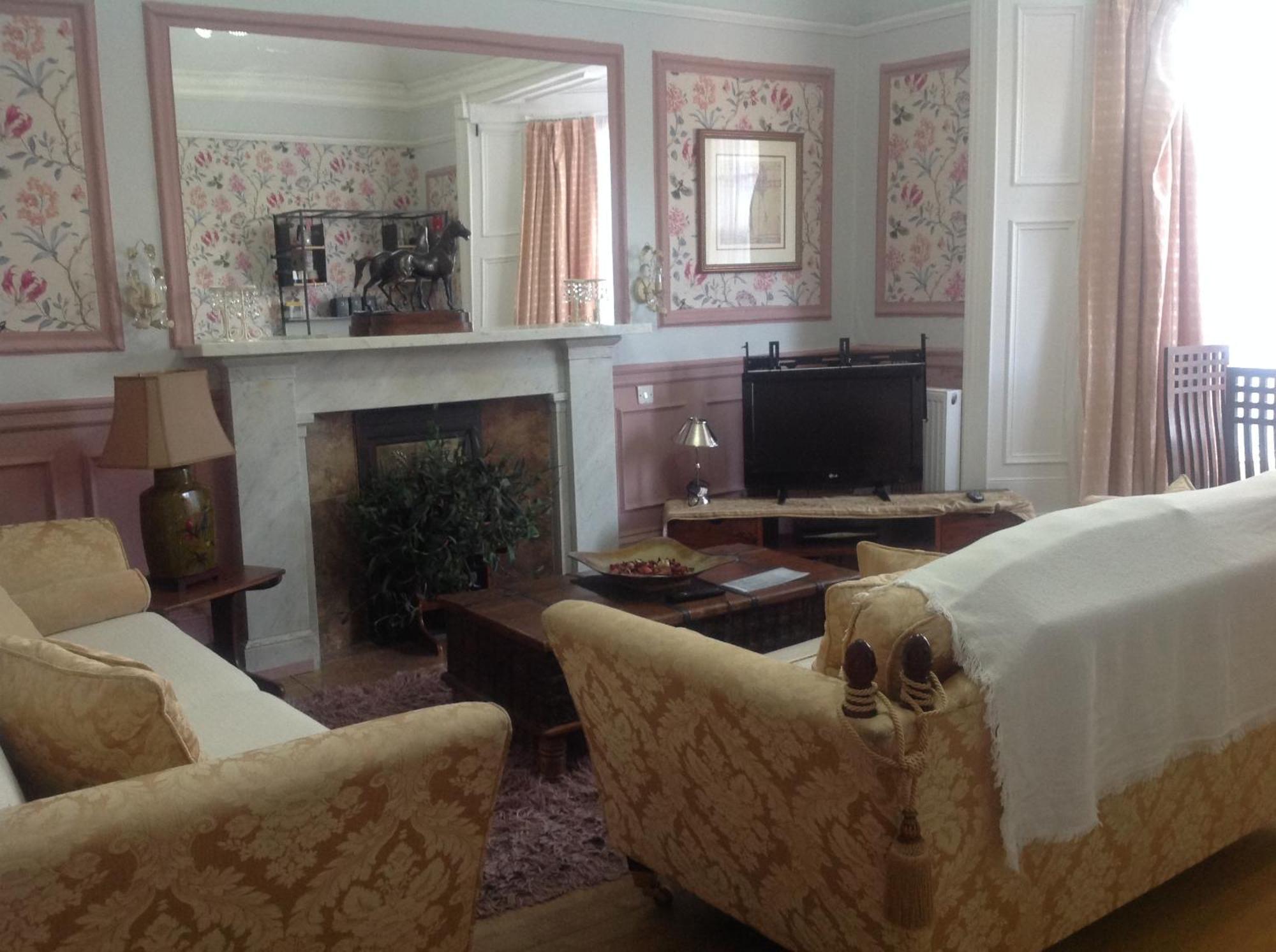 Busby Apartments Glasgow Dış mekan fotoğraf